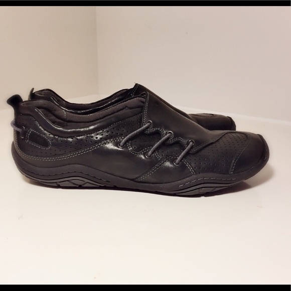 Privo by Clark’s slip on size 6 shoes - Picture 2 of 8